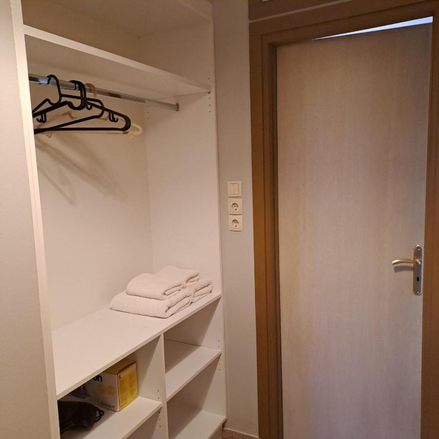 Dimitris Place Near Athens Airport Koropíon Eksteriør bilde